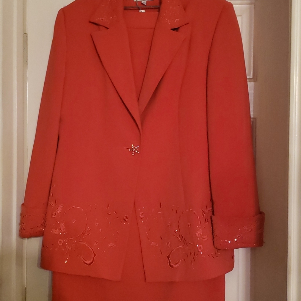 2 piece suit